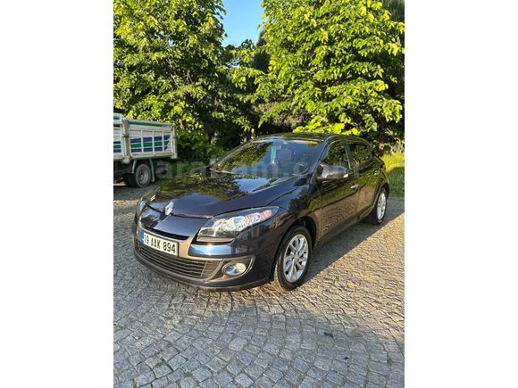 Sahibinden Renault Megane 1.6 Icon 2012 Model 