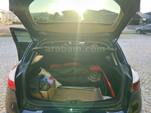 Sahibinden Renault Megane 1.6 Icon 2012 Model 