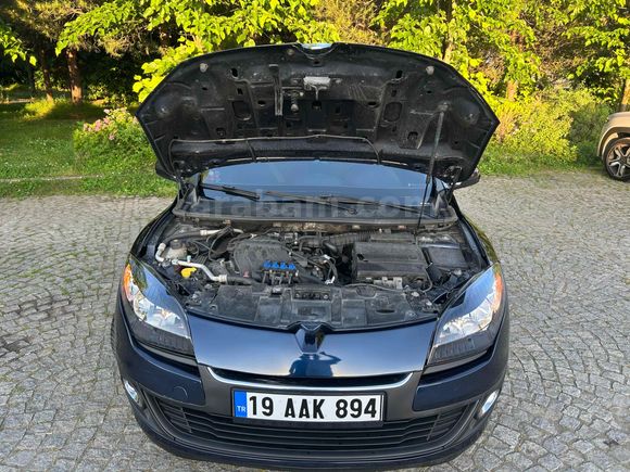 Sahibinden Renault Megane 1.6 Icon 2012 Model 