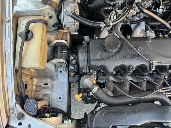 ATEŞHARMAN AUTO'DAN DEĞİŞENSİZ 98 Hyundai Accent 1.3