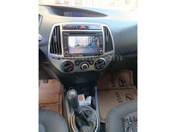 Sahibinden Hyundai i20 1.4 CRDi Sense 2013 Model
