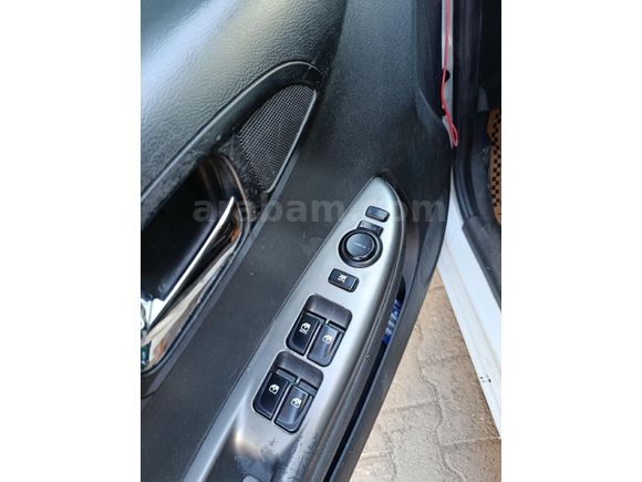 Sahibinden Hyundai i20 1.4 CRDi Sense 2013 Model