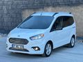 Galeriden Ford Tourneo Courier 1.5 TDCi Delux 2022 Model Gaziantep