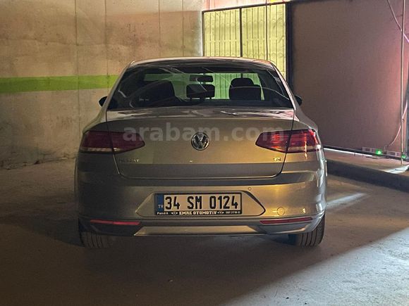 BİNİCİSİNE ÖZEL HATASIZ PASSAT 2018 ÇIKIŞLI ORJİNAL MASRAFSIZ SIFIR TADINDA.