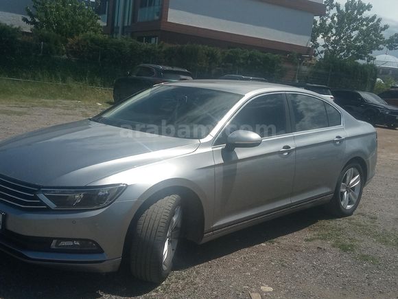 BİNİCİSİNE ÖZEL HATASIZ PASSAT 2018 ÇIKIŞLI ORJİNAL MASRAFSIZ SIFIR TADINDA.