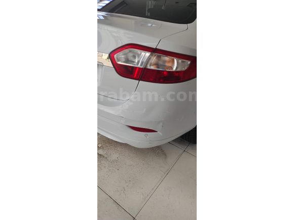 Sahibinden Renault Fluence 1.5 dCi Touch 2015 Model