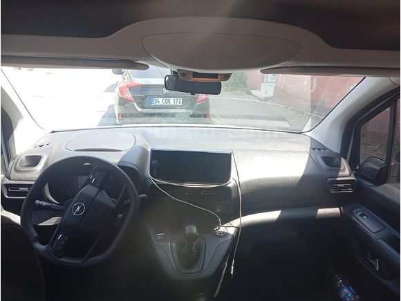 Sahibinden Opel Combo 1.5 CDTI Edition 2025 Model