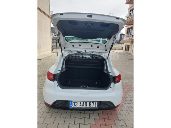 Sahibinden Renault Clio 1.5 dCi Joy 2015 Model  171500 km Beyaz