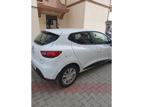 Sahibinden Renault Clio 1.5 dCi Joy 2015 Model  171500 km Beyaz