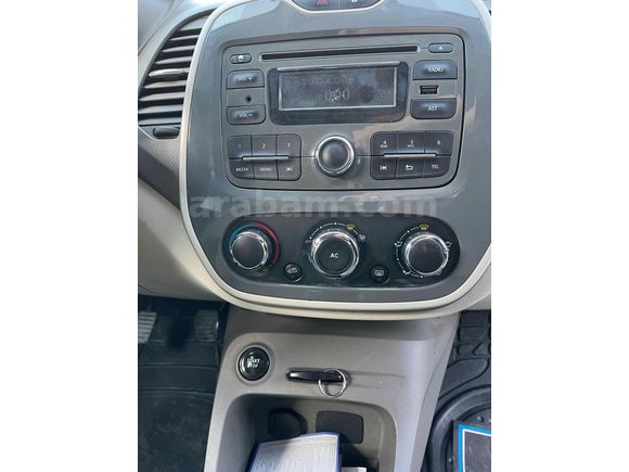 Sahibinden Renault Captur 0.9 Touch 2013 Model Eskişehir
