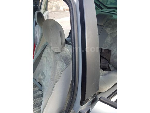 Sahibinden Renault Laguna 1.8 RXE 1999 Model