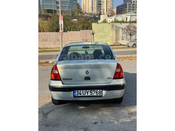 2004 Renault Clio 1.5 dCi Authentic - 231.000 km - Klimalı & Bakımlı

)