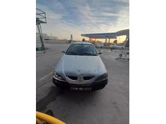 Sahibinden Renault Megane 1.9 DTi RTE 2004 Model  276.000 km Gri (Gümüş)
