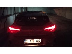 Sahibinden Renault Clio 1.0 SCe Equilibre 2023 Model 