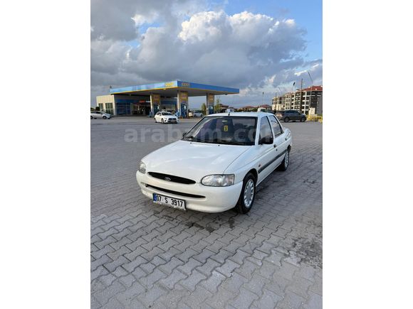 Değişensiz Sahibinden Ford Escort 1.6 CLX 1998 Model