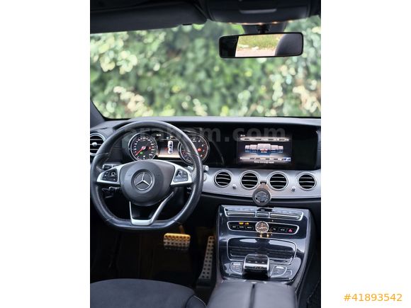 İlk Sahibinden Full Yetkili Mengerler Bakımlı Full Donanım E200