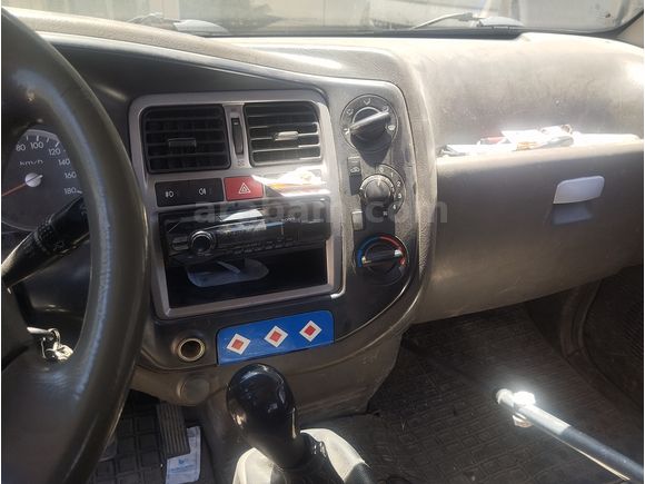 Sahibinden Hyundai H 100  tek elden kulanilmış temiz