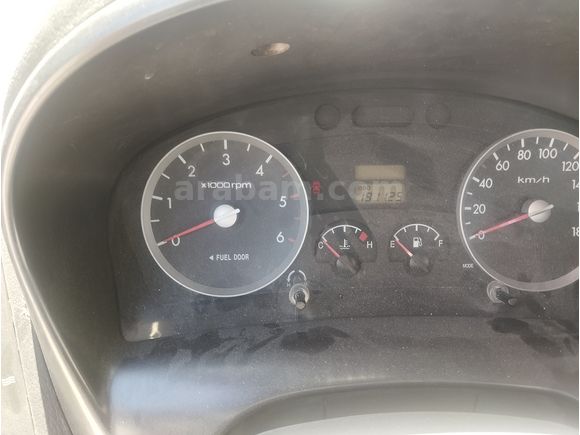 Sahibinden Hyundai H 100  tek elden kulanilmış temiz