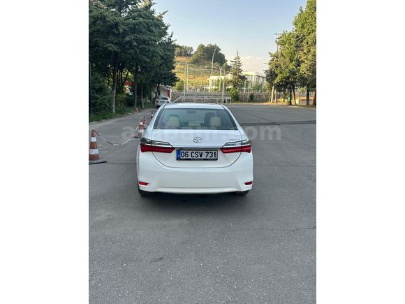 Sahibinden Toyota Corolla 1.4 D-4D Touch 2016 Model