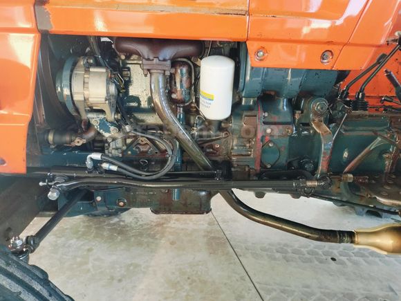 Fiat 540 75 model mavi gövde full orjinal Antalya