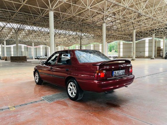 Galeriden Ford Escort 1.6 CLX 1998 Model Kütahya