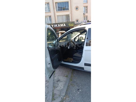 Sahibinden Ford Transit Courier 1.5 TDCi Trend 2020 Model