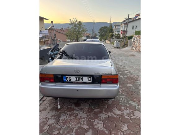 Sahibinden Toyota Corolla 1.6 XEi 1998 Model 