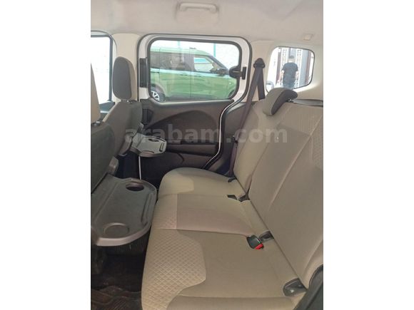 Sahibinden Ford Tourneo Courier 1.6 Titanyum plus 2016 Model