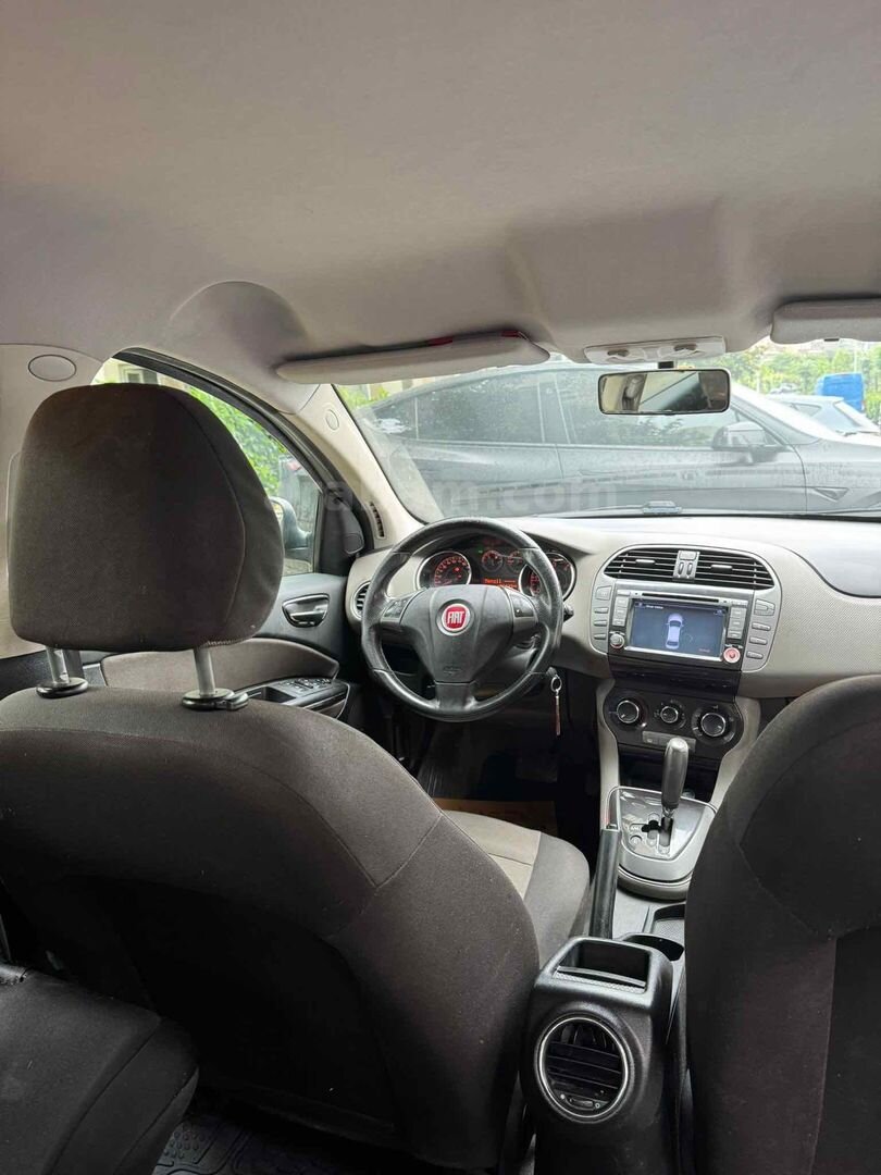 Sahibinden Fiat Bravo 1.6 Mjet Dynamic 2010 Model İstanbul 195.500 km Kahverengi 7