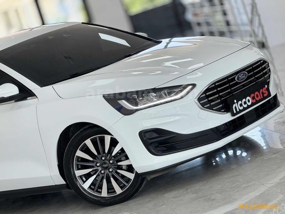 27BİN KM FOCUS TİTANİUM BOYASIZ OTOMATİK