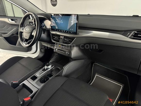 27BİN KM FOCUS TİTANİUM BOYASIZ OTOMATİK