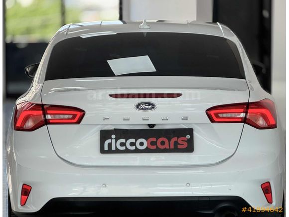 27BİN KM FOCUS TİTANİUM BOYASIZ OTOMATİK