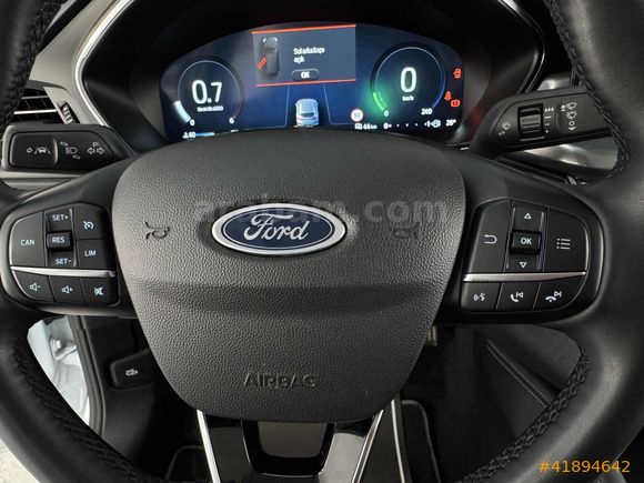 27BİN KM FOCUS TİTANİUM BOYASIZ OTOMATİK