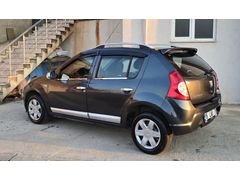 DÜŞÜK KİLOMETRE KLİMALI LPG'Lİ DACİA SANDERO