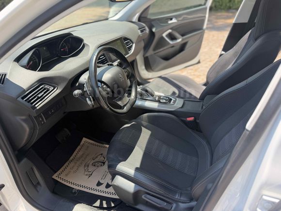 Galeriden Peugeot 308 1.2 PureTech Allure Dynamic 2020 Model Antalya