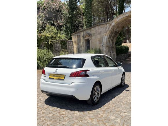 Galeriden Peugeot 308 1.2 PureTech Allure Dynamic 2020 Model Antalya