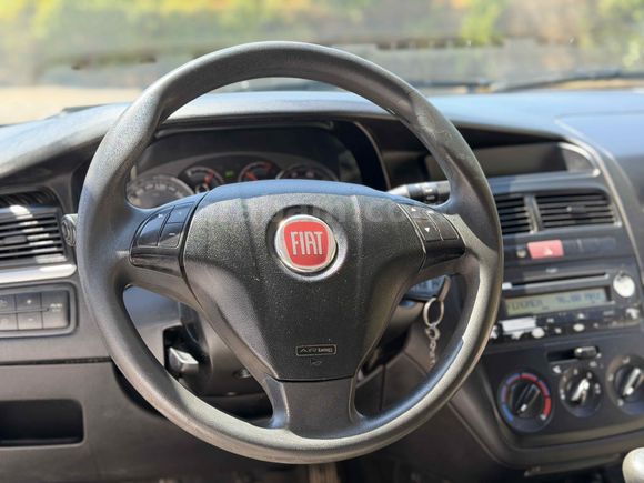 Galeriden Fiat Linea 1.4 Fire Pop 2013 Model Antalya