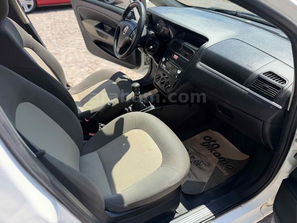 Galeriden Fiat Linea 1.4 Fire Pop 2013 Model Antalya
