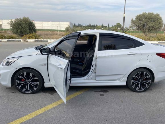 Sahibinden Hyundai Accent Blue 1.6 CRDI Mode Plus 2018 Model  