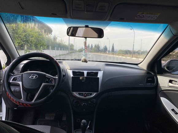Sahibinden Hyundai Accent Blue 1.6 CRDI Mode Plus 2018 Model  