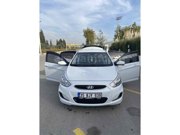 Sahibinden Hyundai Accent Blue 1.6 CRDI Mode Plus 2018 Model  