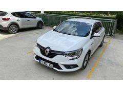 Sahibinden Renault Megane 1.5 dCi Touch 2018 Model  200.000 km Beyaz