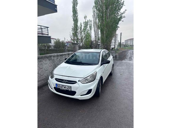 Sahibinden Hyundai Accent Blue 1.4 D-CVVT Mode Plus 2017 Model 