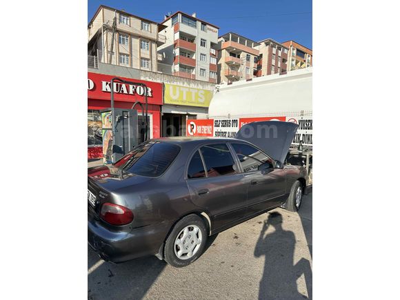 Sahibinden Hyundai Accent 1.5 GLS 1999 Model 