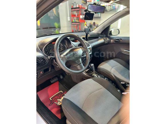 Sahibinden Peugeot 206 1.4 Panoramic 2006 Model 