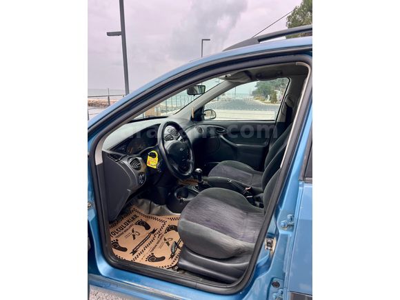 Galeriden Ford Focus 1.6 Ambiente 2000 Model Ordu