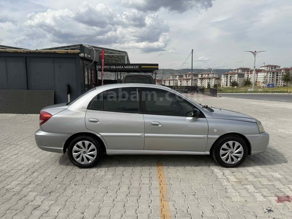 Sahibinden Kia Rio 1.3 Trend 2005 Model 
