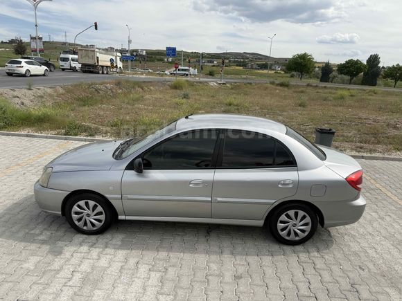 Sahibinden Kia Rio 1.3 Trend 2005 Model 