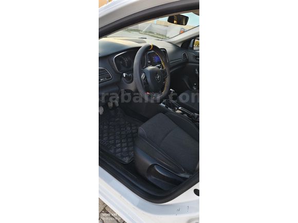 Sahibinden Renault Megane 1.6 Joy 2017 Model