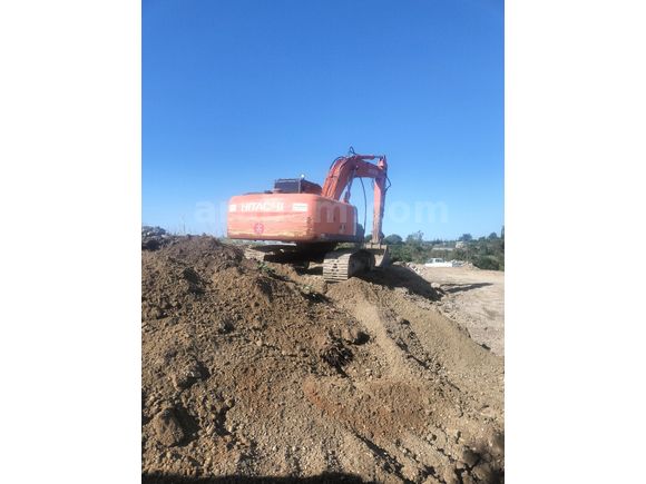 Hitachi 210H 2014 model 17250 saatte nokta boyasız Antalya